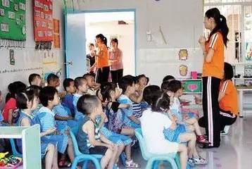 報考指南 文藝青年的首選，中文教育系帶你成就文學夢想